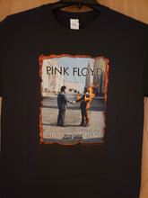 Load image into Gallery viewer, PINK FLOYD TSHIRT BRAND NEW LARGE