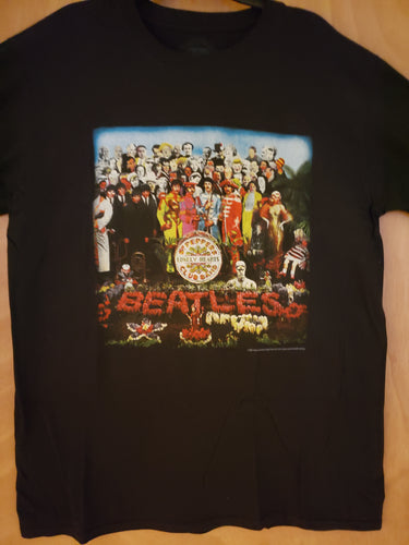 THE BEATLES TSHIRT BRAND NEW LARGE