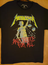 Load image into Gallery viewer, METALLICA TSHIRT BRAND NEW SMALL