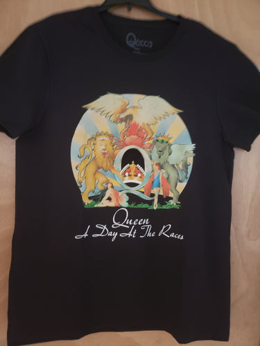 QUEEN T-SHIRT BRAND NEW EXTRA LARGE