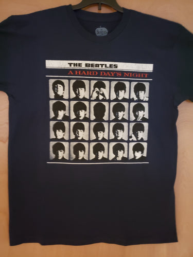 THE BEATLES T-SHIRT BRAND NEW SMALL