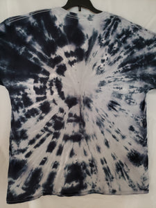 KISS TIE-DYE T-SHIRT BRAND NEW EXTRA LARGE